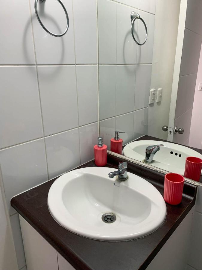 Depto 4 Metro Cal Y Canto 1 Y 1bano Apartamento Santiago